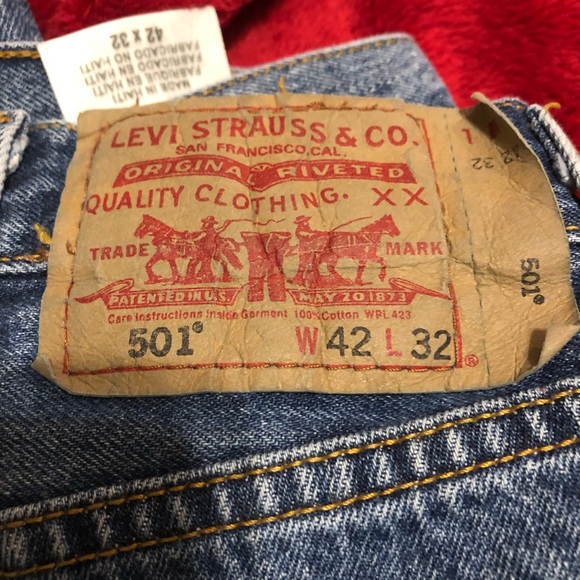 Men’s Levi’s 501’s Buttonfly Jeans - Picture 2 of 5